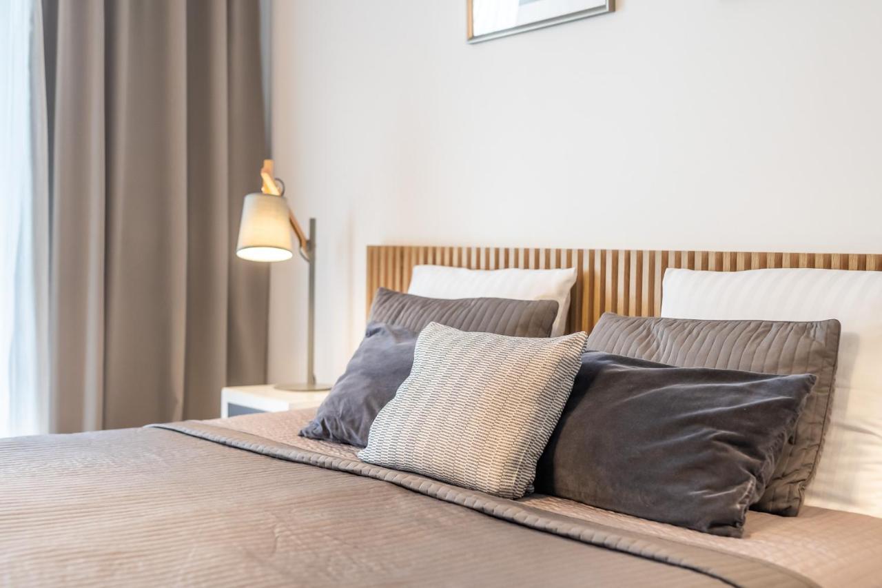 Ferienwohnung Przystan Kolo Brzegu Kolberg Exterior foto