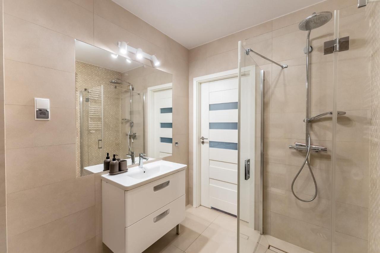 Ferienwohnung Przystan Kolo Brzegu Kolberg Exterior foto