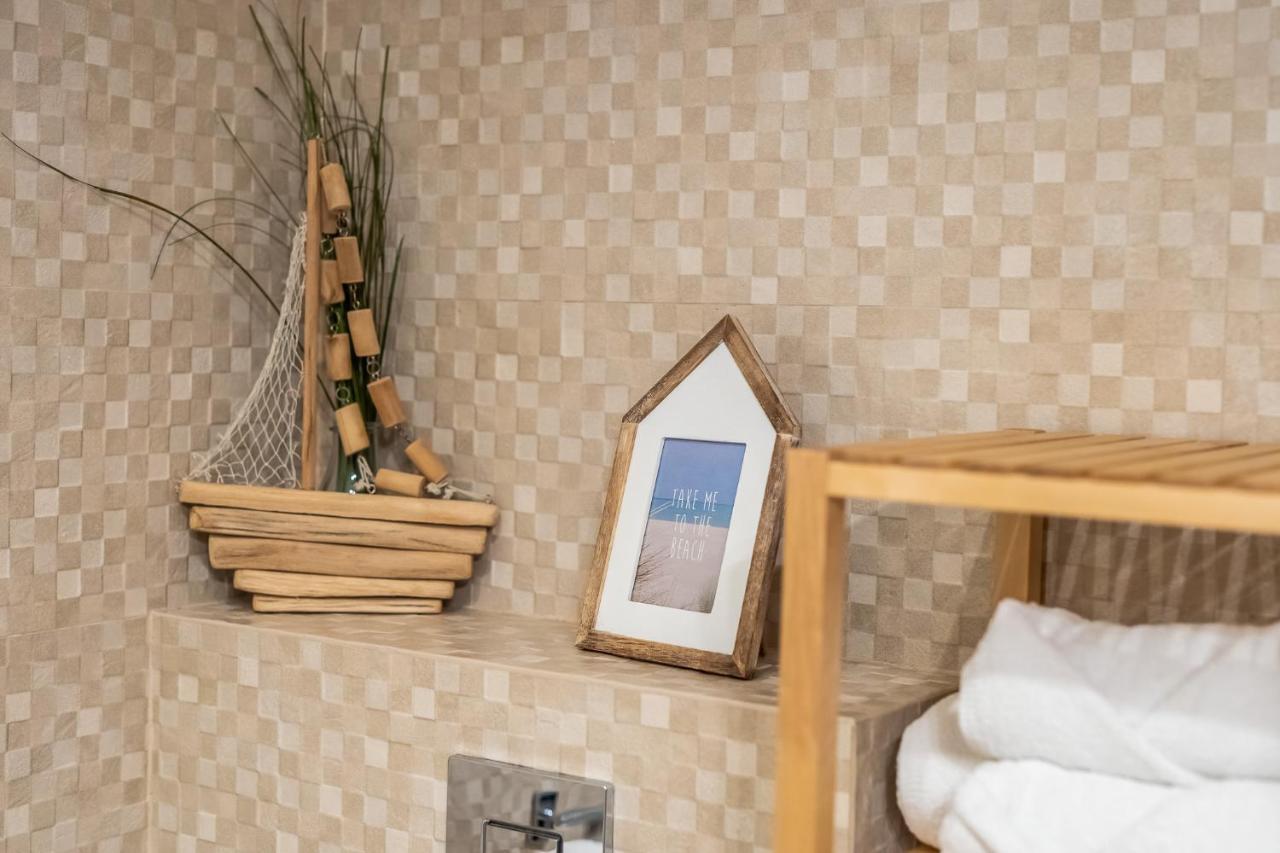 Ferienwohnung Przystan Kolo Brzegu Kolberg Exterior foto