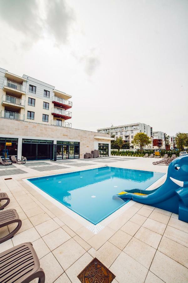 Ferienwohnung Przystan Kolo Brzegu Kolberg Exterior foto